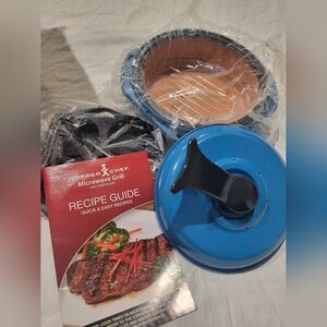 Blue Copper Chef Microwave Grill with Grill Press Lid and Accessories KK1502